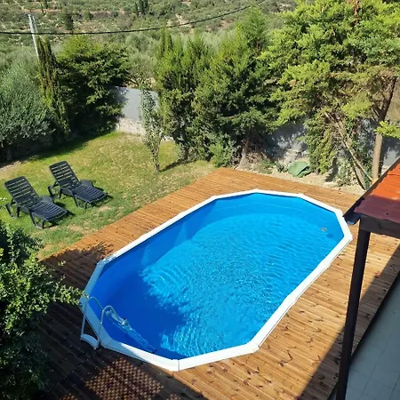 Villa Vigneto